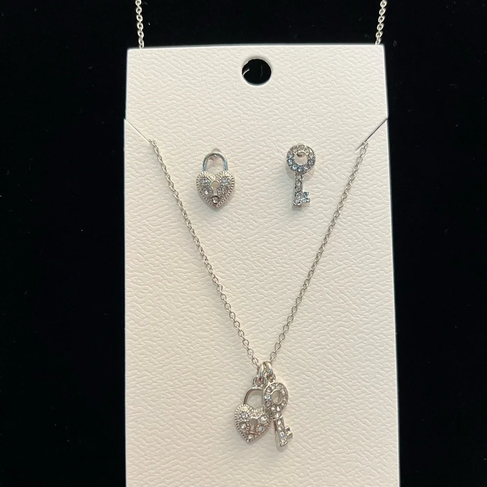 On Sale!! Lock and key earrings and necklace, blessed and cable bracelets - Picture 2 of 7